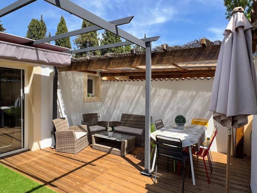 Bastidon Des Alpilles Ferienhaus *